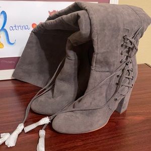 Grey tall Boot (New)